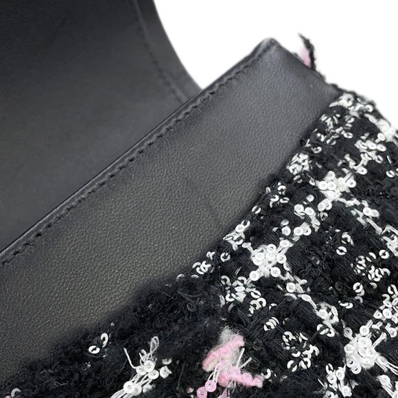 Chanel Chain Shoulder Bag Matelasse 25 Coco Mark Tweed Sequins A01112 CHANEL ... - Picture 9 of 16
